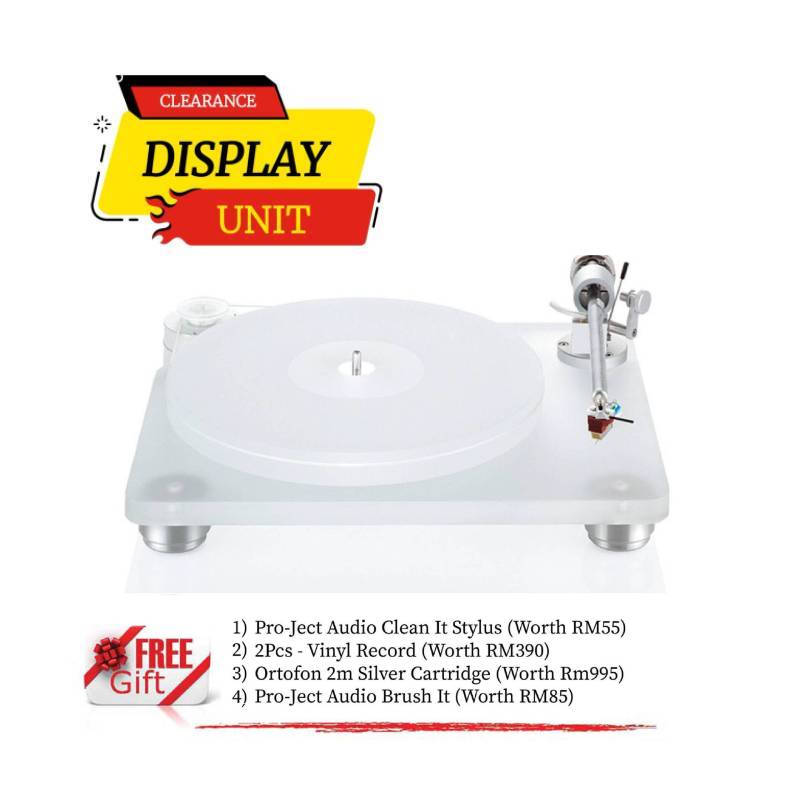 Clearaudio Emotion SE with Unify Silver Carbon Tonearm
