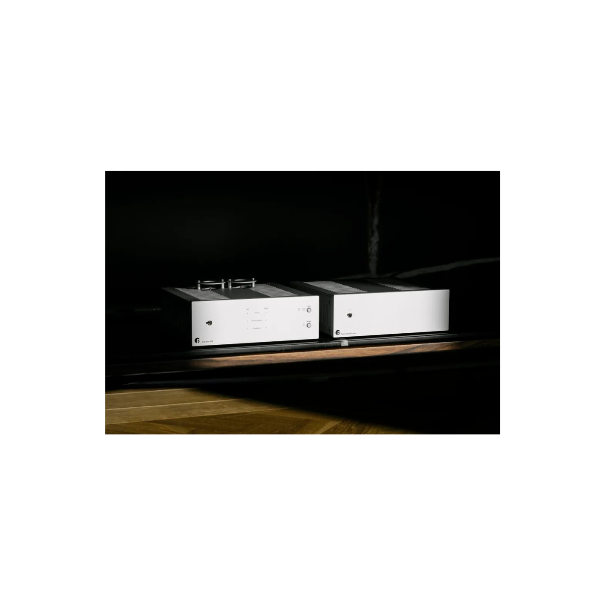 Pro-Ject Audio Systems Amp Box RS2 High End Stereo Power Amplifier (Made In Europe)