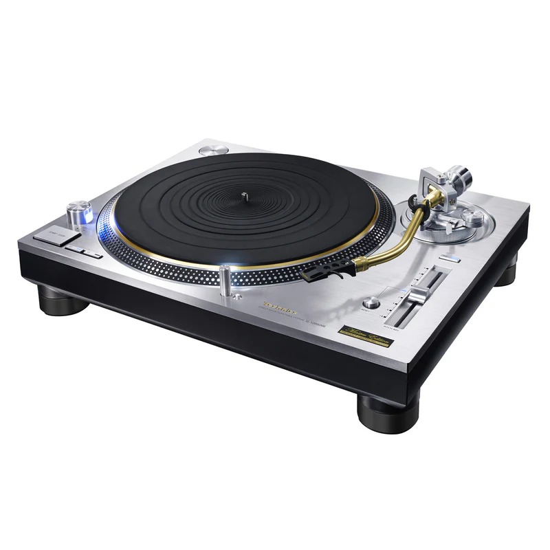 Technics SL-1200GME Master Edition Direct Drive Turntable without cartridge