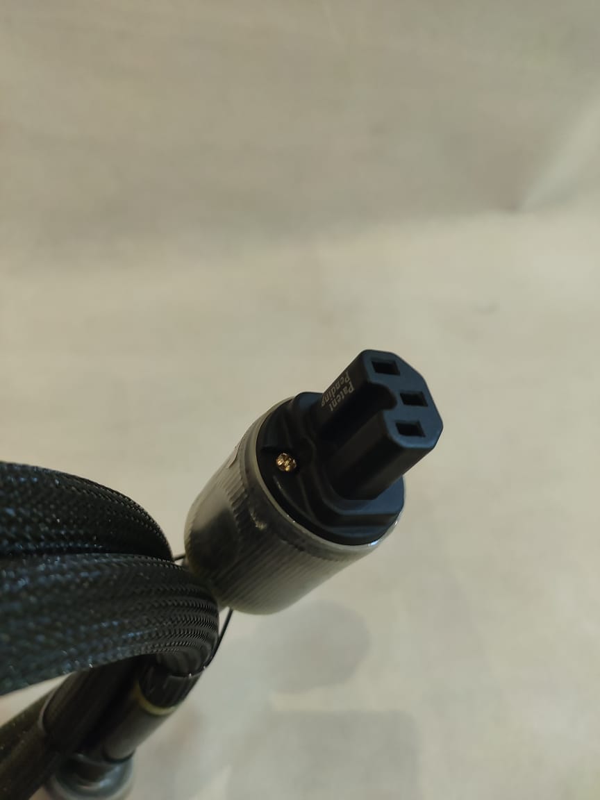 IMG_5168MS HD Power MS-40P Rhodium Power Cable US / 2.0m