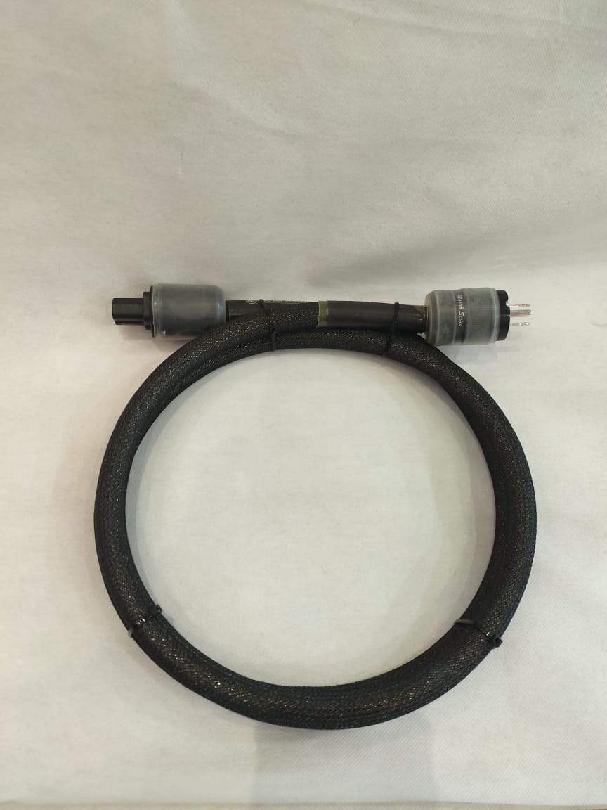 IMG_5171MS HD Power MS-40P Rhodium Power Cable US / 2.0m